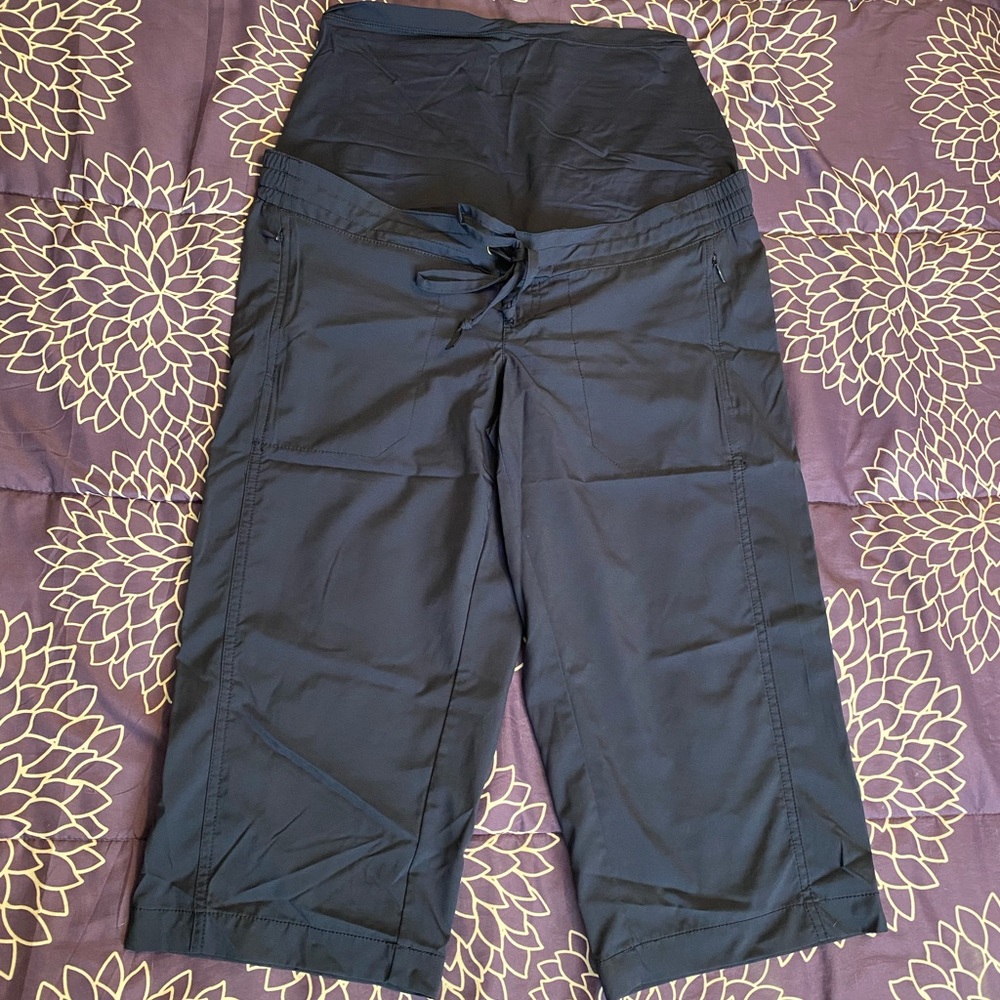 Navy blue maternity capris